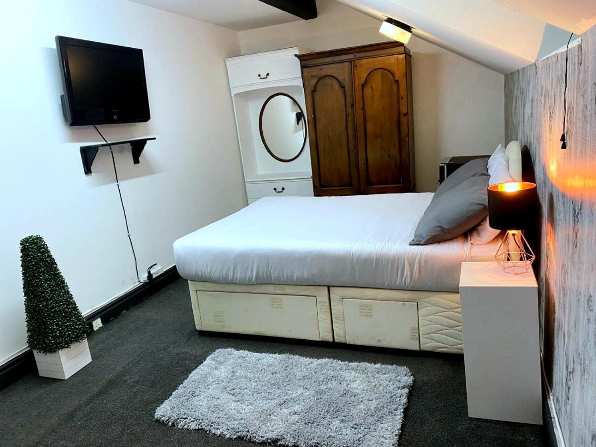 ホテル Townhouse 105 ハダーズフィールド エクステリア 写真