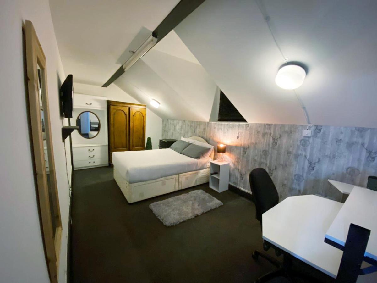 ホテル Townhouse 105 ハダーズフィールド エクステリア 写真