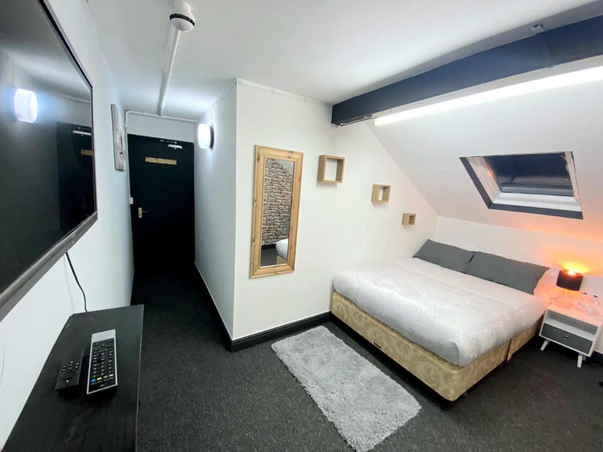 ホテル Townhouse 105 ハダーズフィールド エクステリア 写真
