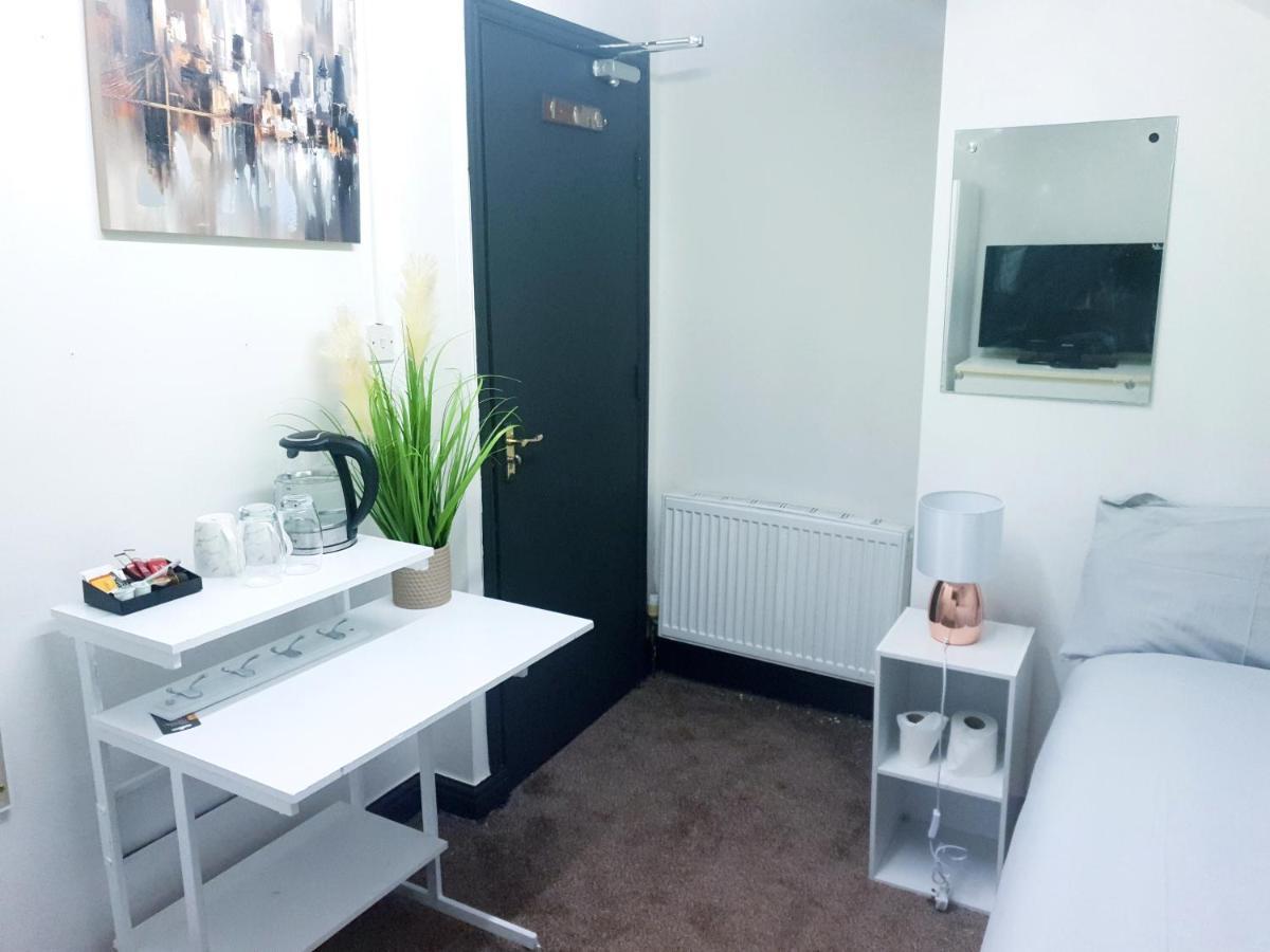 ホテル Townhouse 105 ハダーズフィールド 部屋 写真